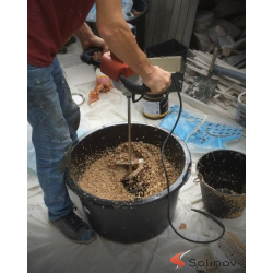 Préparation 1 sac de 25 kg de granulat pour 1 litre de résine PU