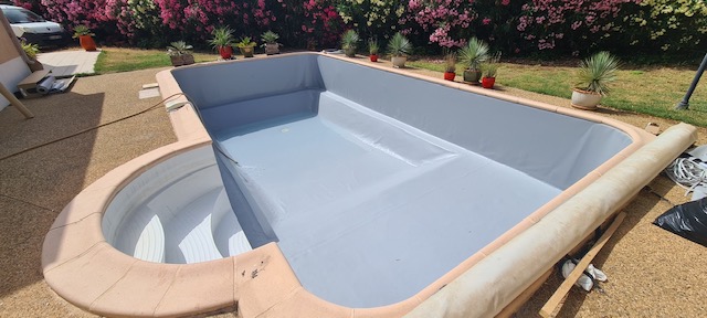 PVC Armé : Le revêtement idéal pour votre piscine de rêve